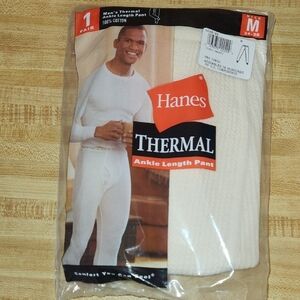 Hanes White Thermal Ankle Length Pant, size M